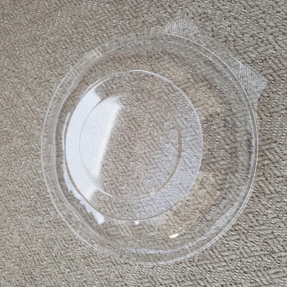 Plastic Bowls - Picture 9 of 10